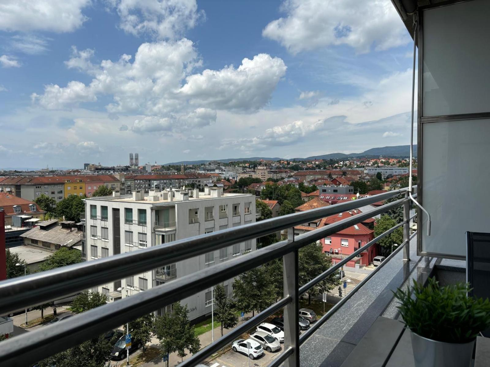 Apartman Vivi Zagreb Exteriör bild